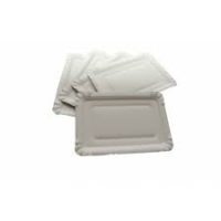 Süteményes tálcák, csipkék