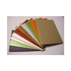 BORÍTÉK NÉVJEGY SELYEMFÉNYŰ ZÖLD